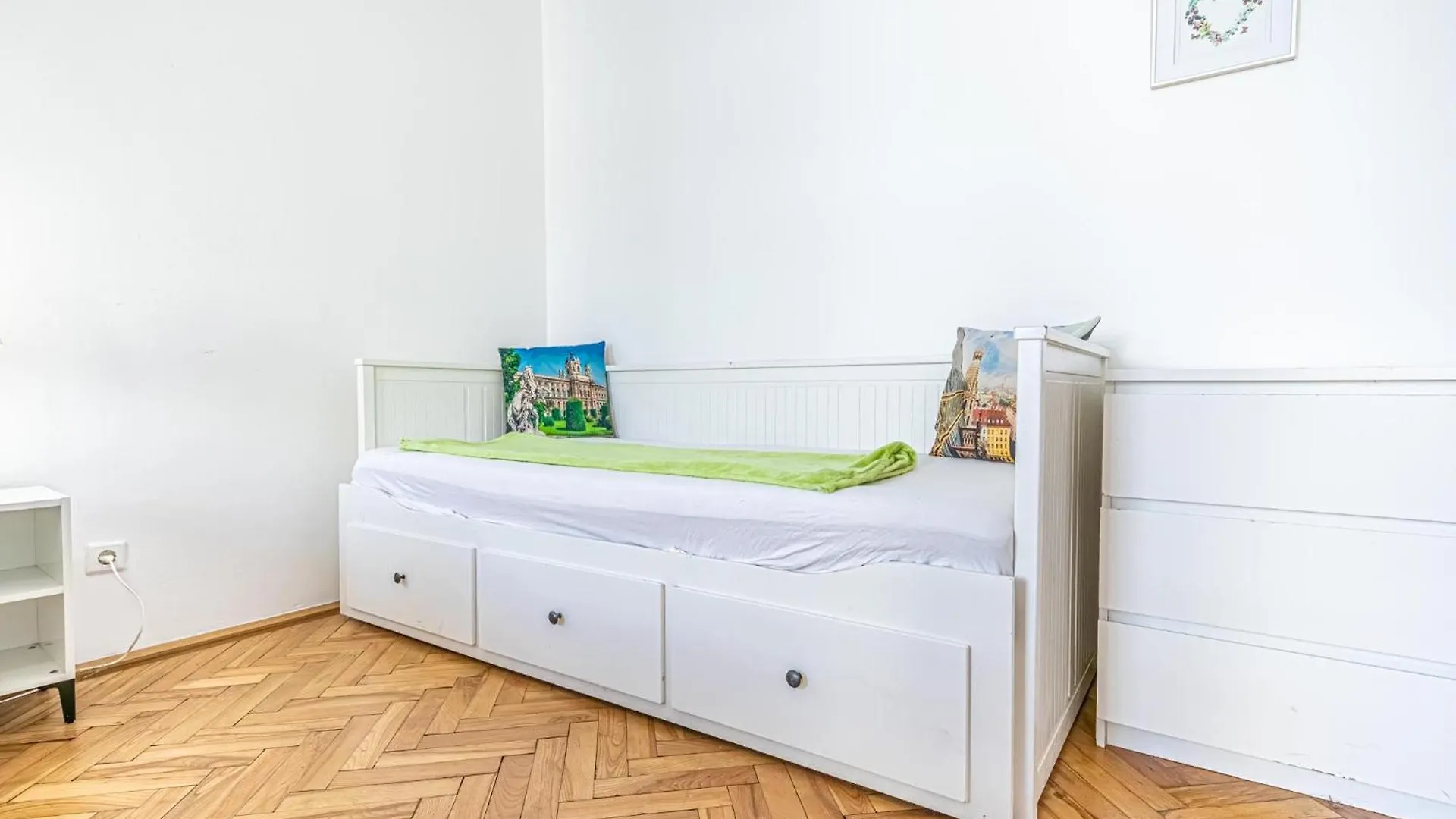 Stylish & Comfy 2Br Apt Great For Longstays